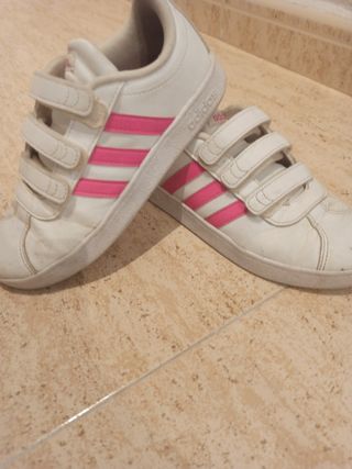 adidas us twitter down