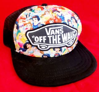 gorras vans disney