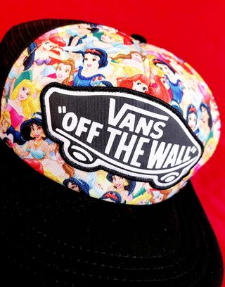 gorras vans disney