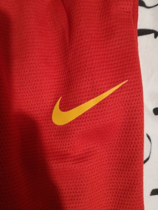 Pantalon chandal Nike rojo talla M de segunda mano por 8,5 EUR en Sevilla  en WALLAPOP