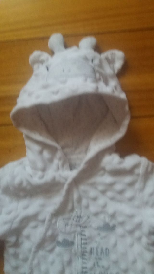 PIJAMA DE BEBE TALLA 3 A 6 MESES