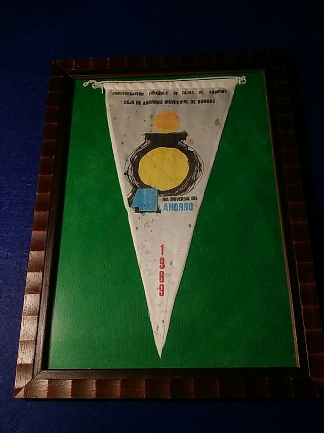 BANDERÍN CAJA DE AHORROS.