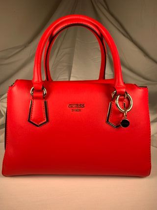 Bolso GUESS Rojo de segunda mano por 89 EUR en Algezares en WALLAPOP