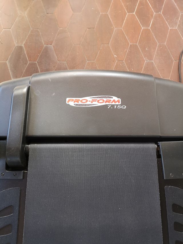 Cinta correr Pro-form 7.15Q. Regalo banco