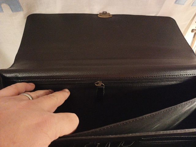 cartera polipiel monolith