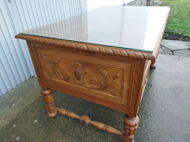 escritorio antiguo de castaño , ver descripci