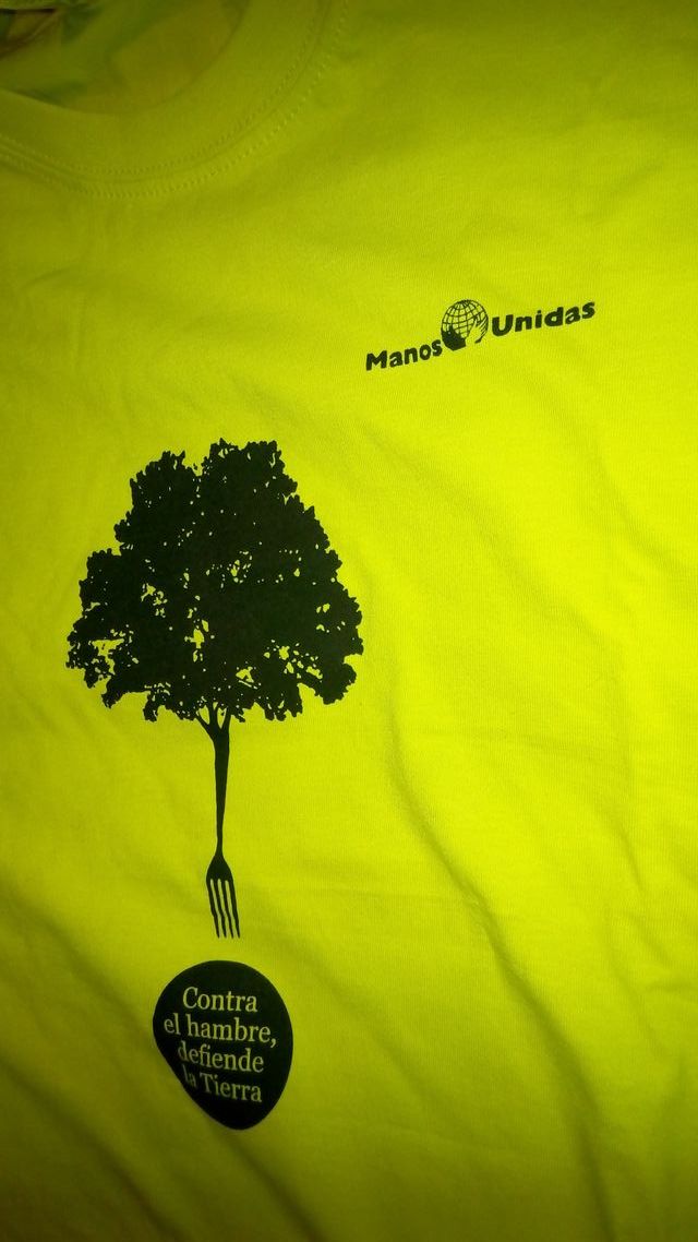 CAMISETA SOLIDARIA 50 AÑOS MANOS UNIDAS