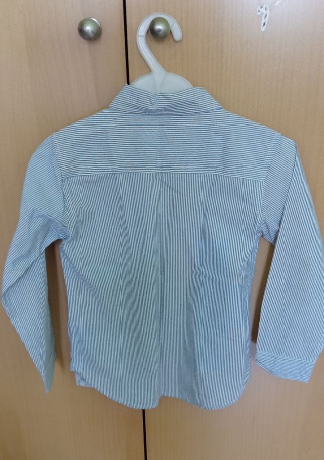 Camisa de Primark.Talla 3-4