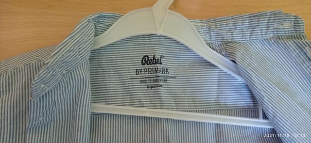 Camisa de Primark.Talla 3-4