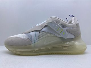 NIKE AIR MAX 720 SLIP \\/ OBJ TALLA 45.5 de segunda mano por 75 EUR en  Getafe en WALLAPOP