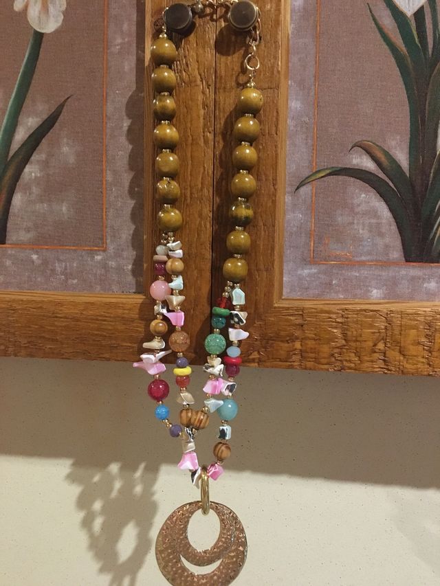 Collar con color super alegre