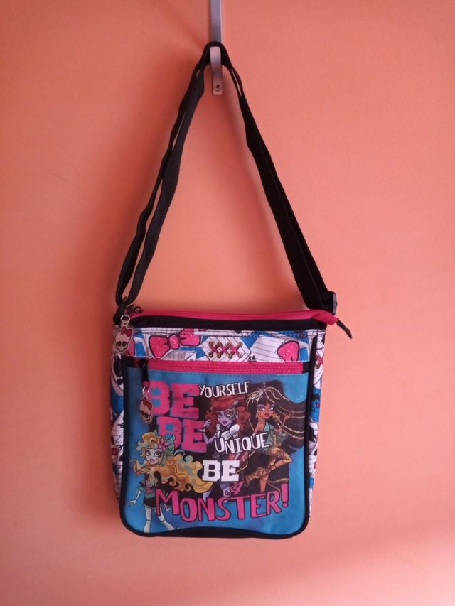 BORSA A TRACOLLA MONSTER HIGH