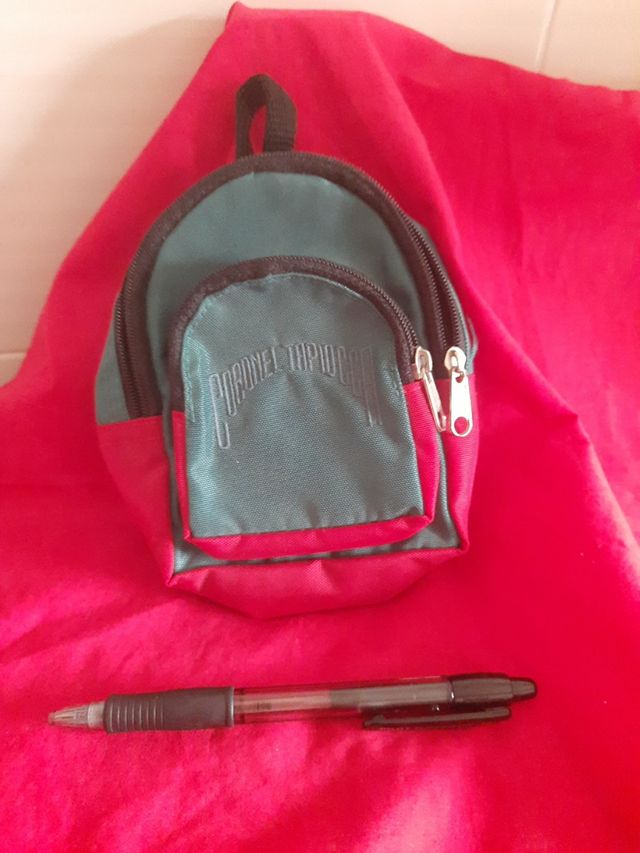 mochila cartera pequeña