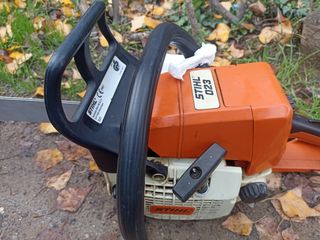Motosierra Stihl 023 de segunda mano por 230 EUR en La Bisbal d\\'emporda en  WALLAPOP