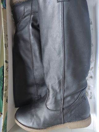 Botas altas Coolway piel de segunda mano por 18 EUR en Bellavista de Huelva  en WALLAPOP