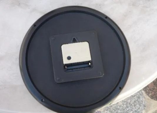 Relógio original e curioso