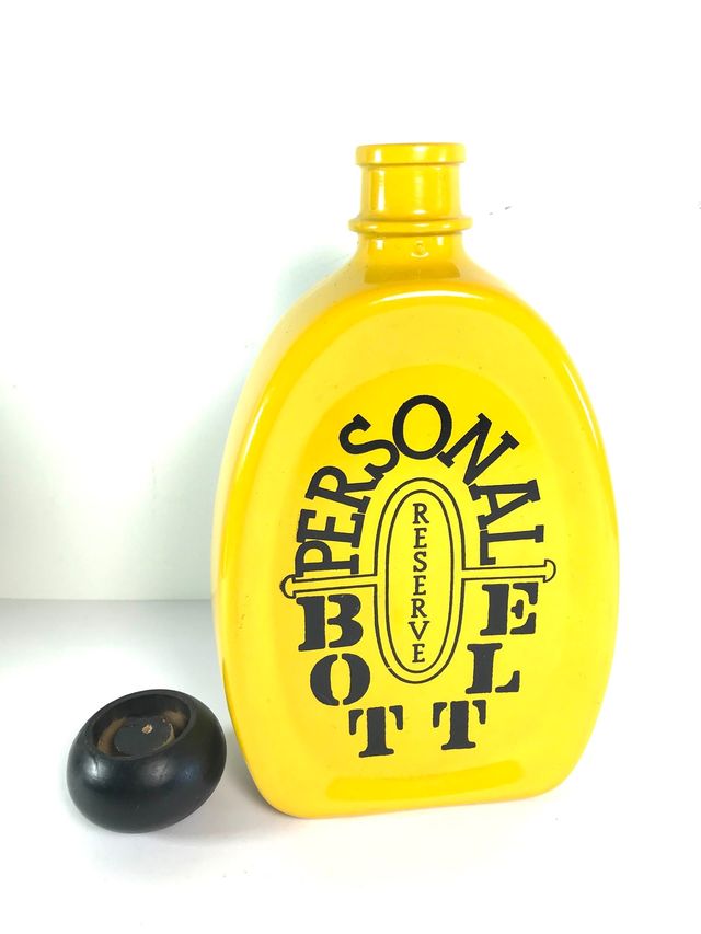 Licorera vintage de diseño Italiano 750ml amarillo