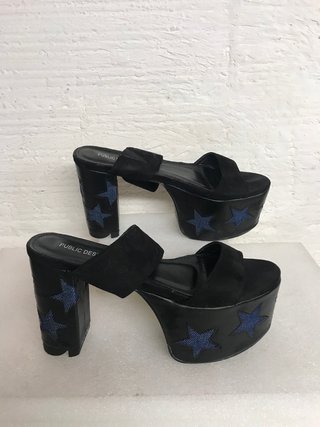 SANDALIAS/ZUECO UN PASO MÁS talla 38