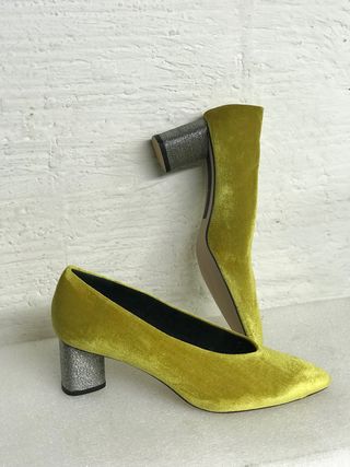 ZAPATOS SALÓN MANZANA/GRIS STRADIVARIUS T.38