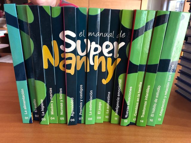 Coleccion EL MANUAL DE SUPER NANNY libros + Dvds