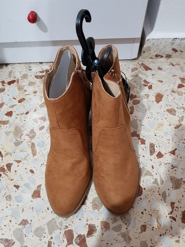 Botines tacón número 41