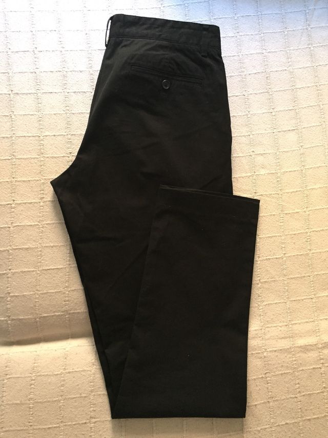 Pantalón negro de hombre Purificación García