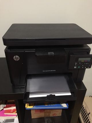 Impresora láser color hp M176n de segunda mano por 150 EUR en Algemesí en  WALLAPOP