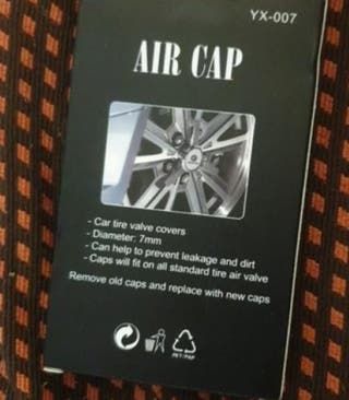 llavero Mercedes llave + 4 Tapones rueda Mercedes