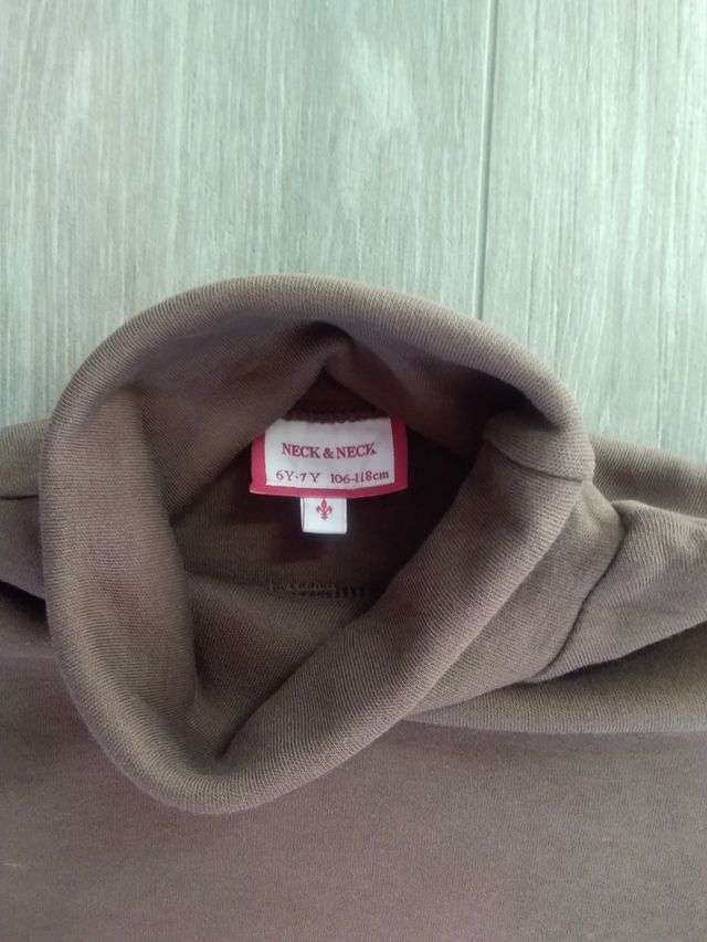 Lote niña Neck Neck 6-7 años