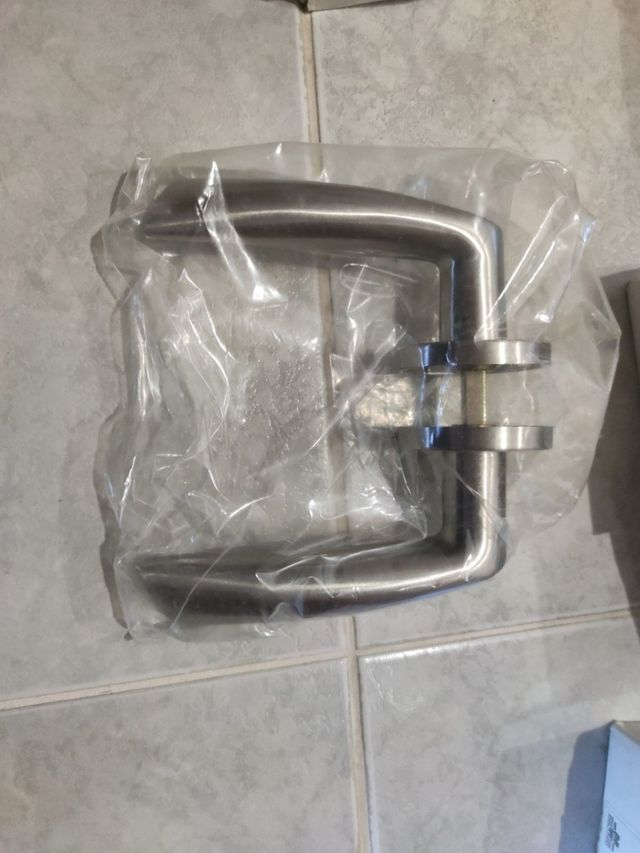 el lote de 3 packs roseta.puerta