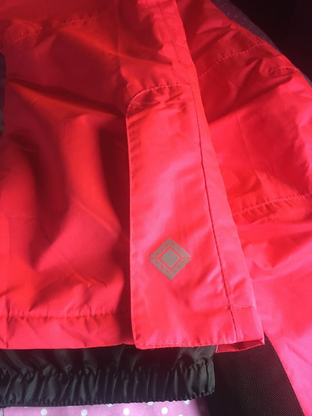 Pantalón nieve rosa talla 6/8 años 122/128