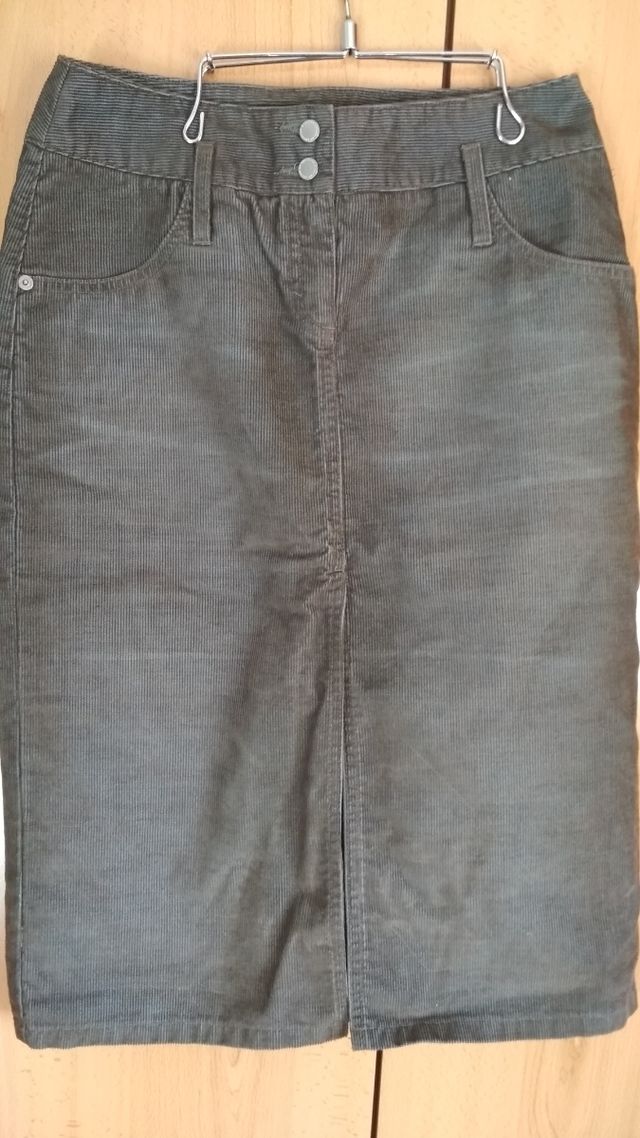 Falda de pana United Colors Of Benetton