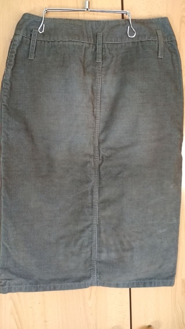 Falda de pana United Colors Of Benetton