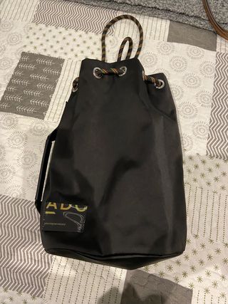 Mochila Adolfo Dominguez de segunda mano en WALLAPOP