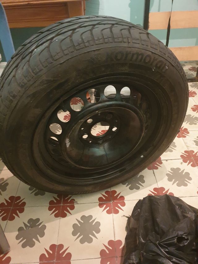 rueda recambio Mercedes