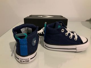 Converse all star originales bebé de segunda mano por 20 EUR en Valladolid  en WALLAPOP