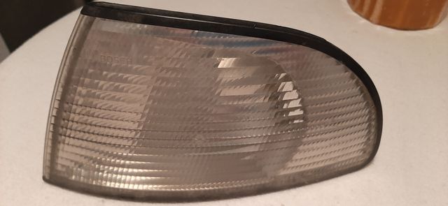 Piloto intermitente de Audi A4 2000