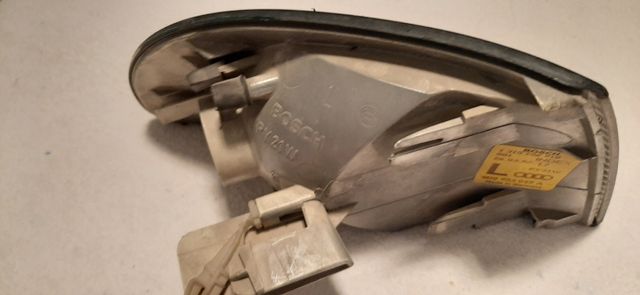 Piloto intermitente de Audi A4 2000