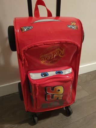 Maleta de Cars Disney de segunda mano por 25 EUR en Granada en WALLAPOP