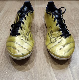 Botas fútbol Adidas F50 talla 41 de segunda mano por 10 EUR en Valencia en  WALLAPOP