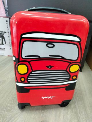 Maleta Cállate la boca rígida 4 ruedas 54 CMS alto de segunda mano por 12  EUR en Coma-Ruga en WALLAPOP