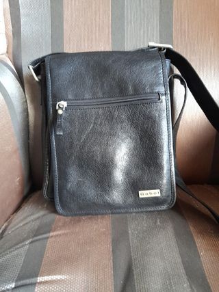 Bolso bandolera Hombre Gabol Liberty Chocolate - GLAMI.es