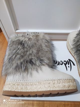 Botas de pelo Vidorreta de segunda mano por 65 EUR en Huesca en WALLAPOP
