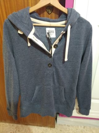 Sudadera Azul para Hombre de Clockhouse Talla S de segunda mano por 7,5 EUR  en Sevilla en WALLAPOP