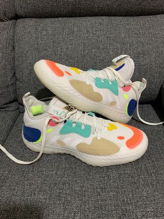 ZAPATILLAS BALONCESTO ADIDAS HARDEN VOL.5 de segunda mano por 100 EUR en  Vitoria-Gasteiz en WALLAPOP