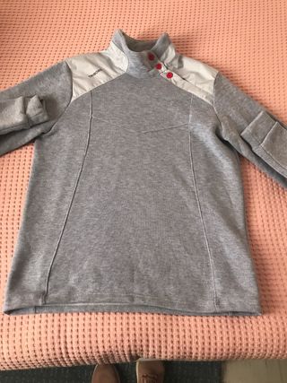 Sudadera TRIBORD de segunda mano por 15 EUR en Polinya en WALLAPOP
