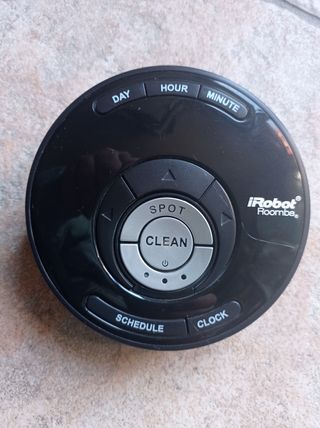 Mando a distancia Roomba de segunda mano por 15 EUR en Lliça de Vall en  WALLAPOP