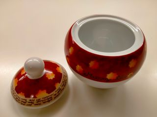 Zuccheriera In Porcellana Winter Gift - Natale: Design Moderno, Adatta A Lavastoviglie E Microonde