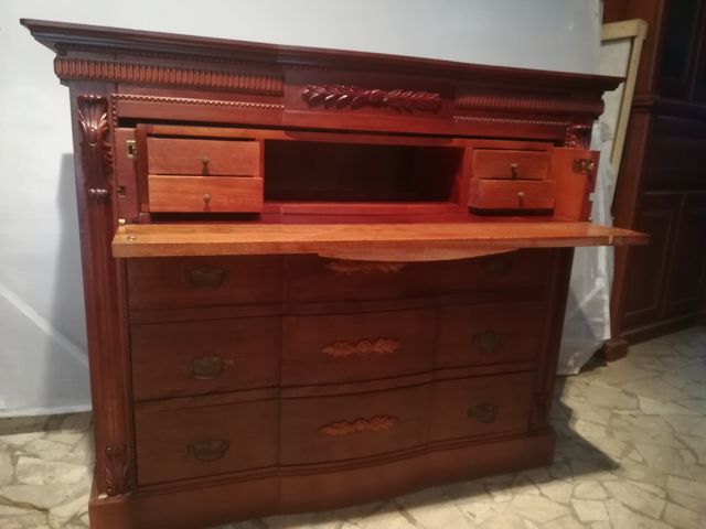 Comò con specchiera