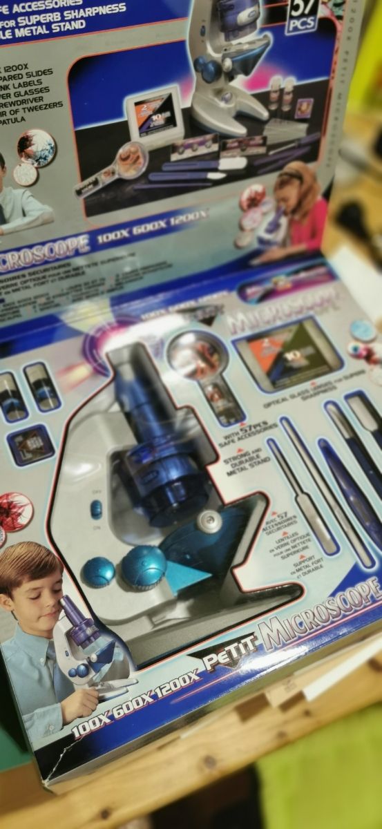 Microscopio infantil